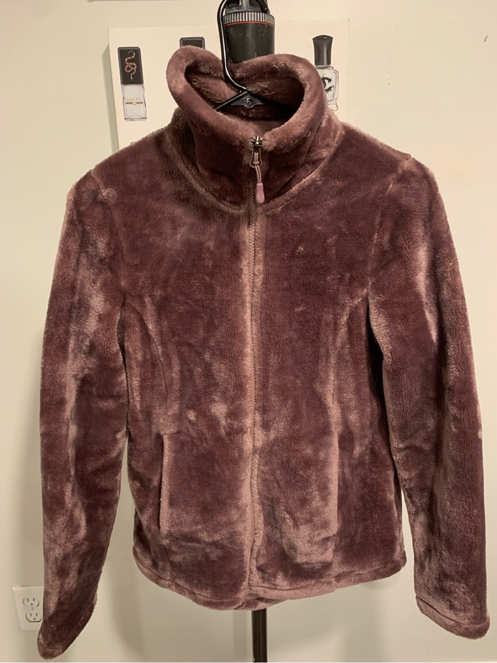 NWOT women’s Plush Zip-Up Jacket SJL029